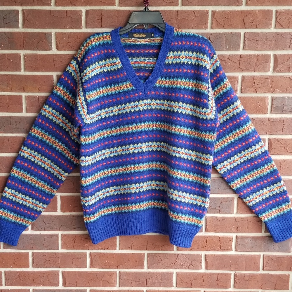Brooks Brothers V-neck Wool Pull Over Sweater